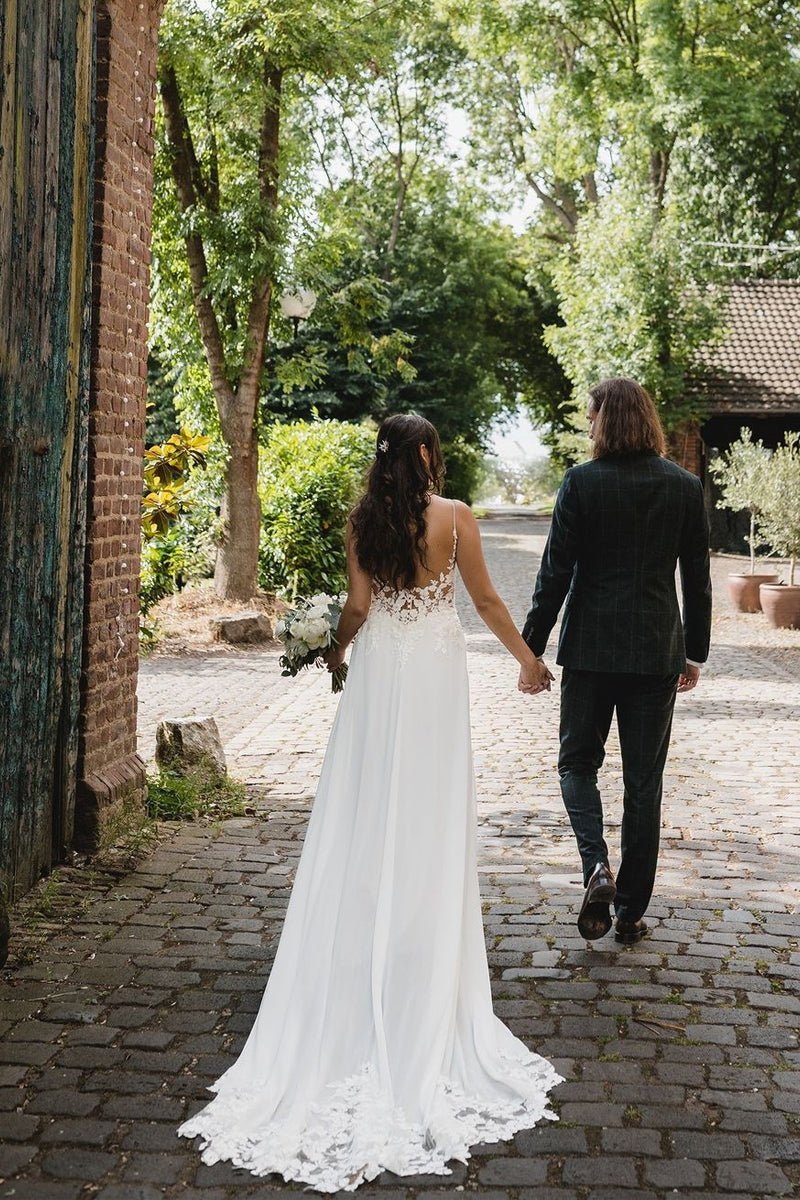 Boho A-Line V Neck Chiffon Wedding Dresses with Appliques - Curvevia