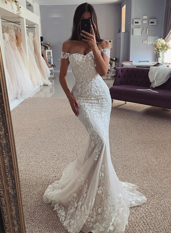 Mermaid Off-The-Shoulder Sleeveless Lace Wedding Dresses - Curvevia