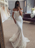 Mermaid Off-The-Shoulder Sleeveless Lace Wedding Dresses - Curvevia