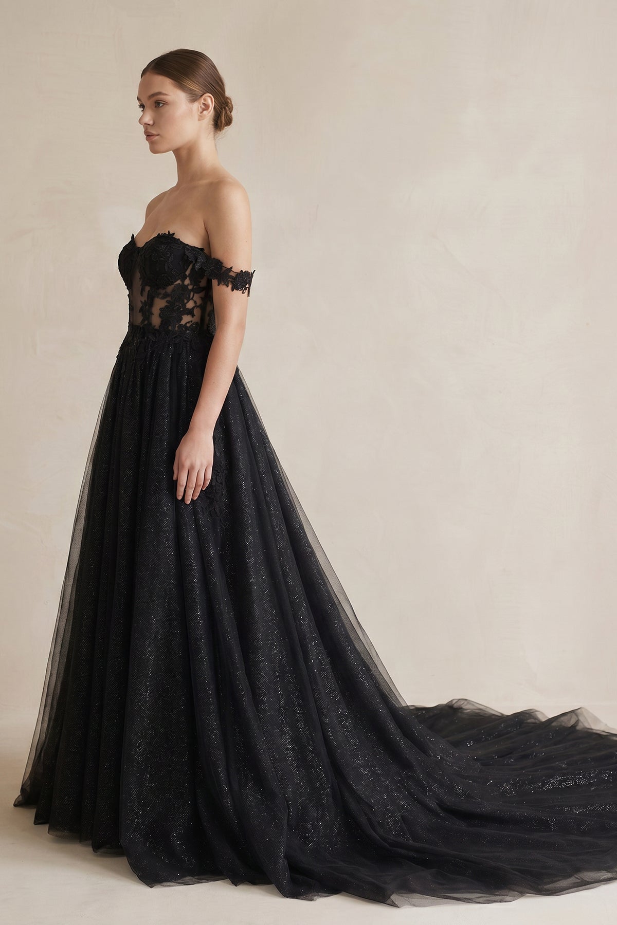 A-Line Black Gothic Wedding Dresses with Sequin Lace Appliques - Curvevia