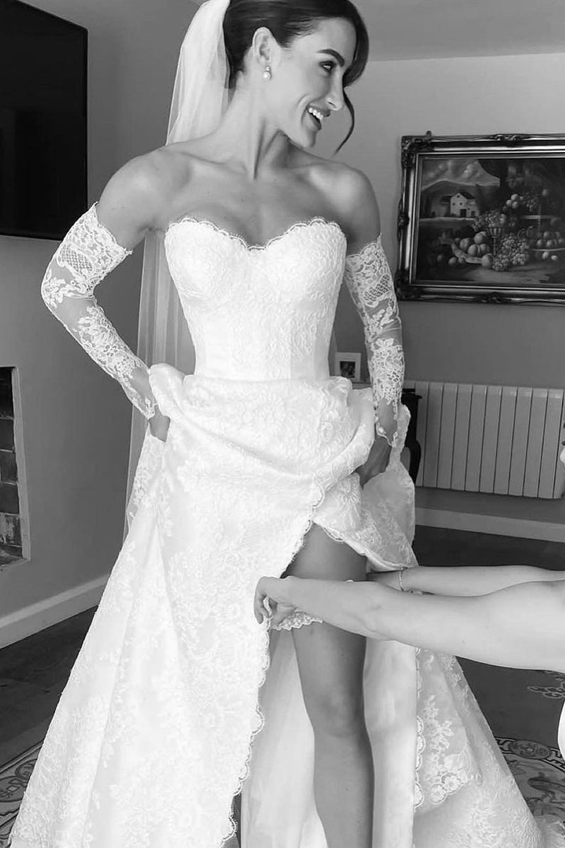 Vintage A-Line Sweetheart White Lace Wedding Dresses with Slit - Curvevia