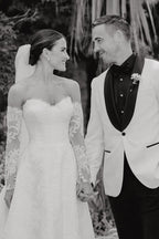 Vintage A-Line Sweetheart White Lace Wedding Dresses with Slit - Curvevia