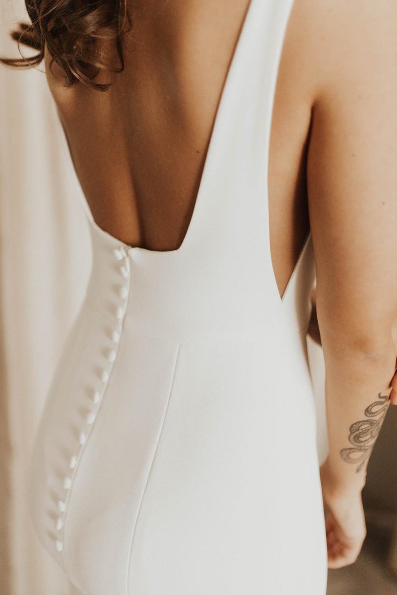 Long Square Neck Mermaid White Wedding Dress - Curvevia