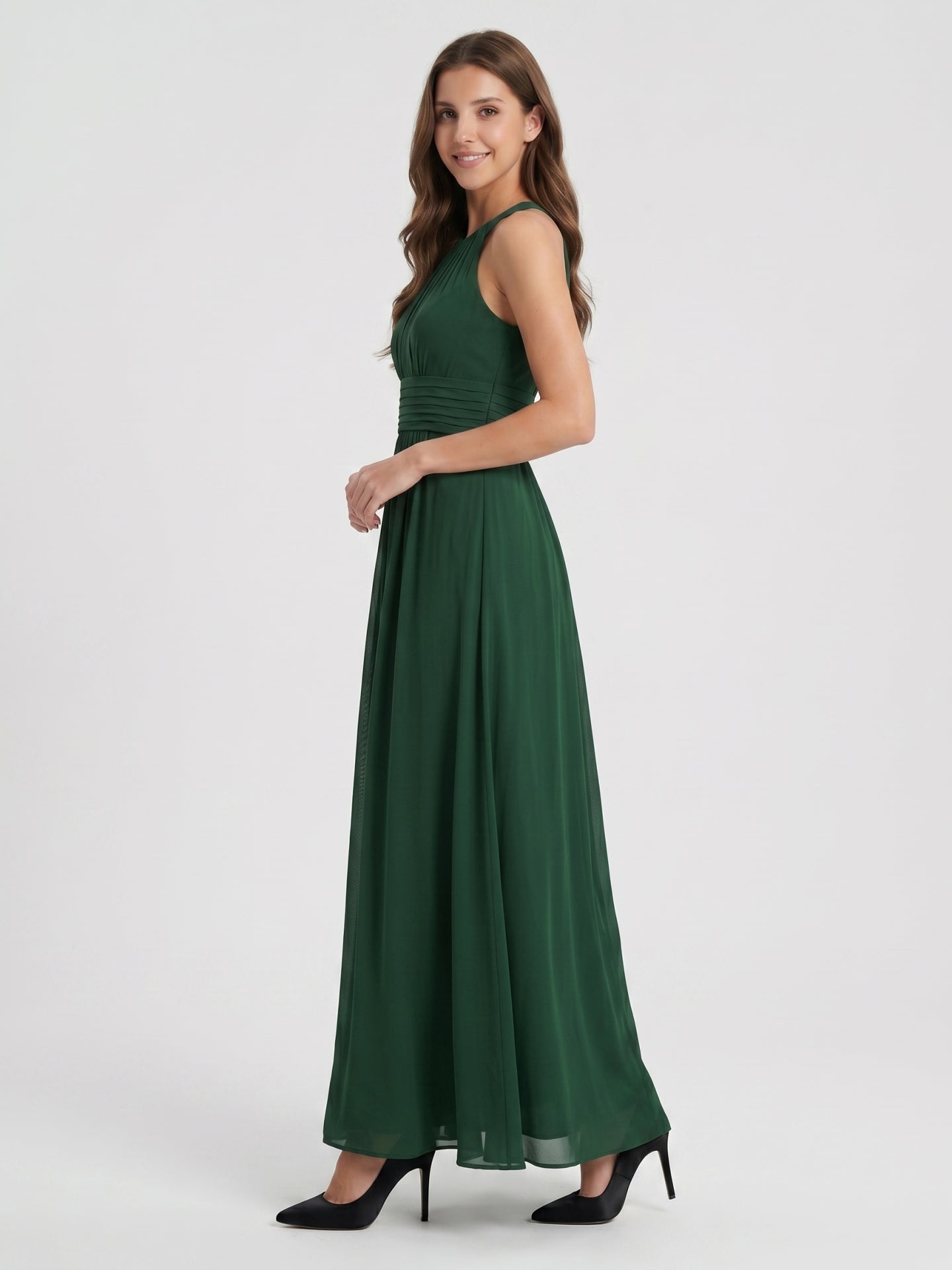 Forest Green Chiffon A-Line Halter Back Zip Floor-Length Pleated Bridesmaid Dress - Curvevia