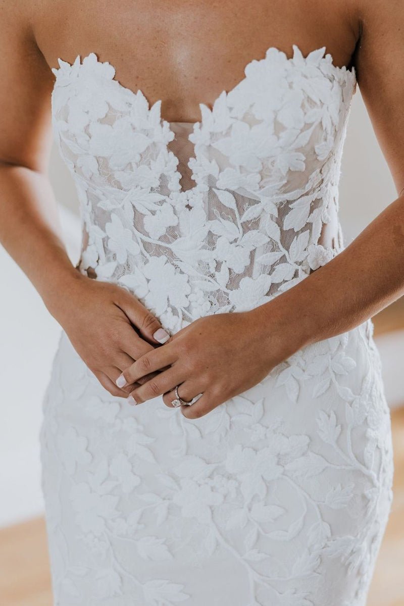 Mermaid Sweetheart Tulle Appliques Wedding Dresses with Sleeves - Curvevia