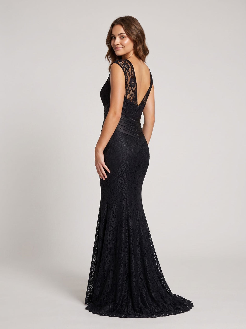 Black Lace Mermaid Scoop Neck V-Back Floor-Length Dress with Beaded bodice & Cap sleeves - Curvevia