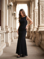Black Chiffon Mermaid Scoop Neck Backless Floor-Length Bridesmaid Dress - Curvevia