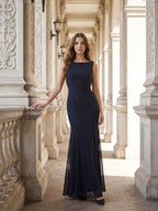 Black Chiffon Mermaid Scoop Neck Backless Floor-Length Bridesmaid Dress - Curvevia
