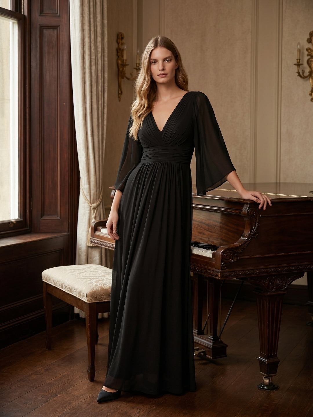 Black Chiffon Sheath V-Neck V-Back Floor-Length Pleated Bridesmaid Dress - Curvevia