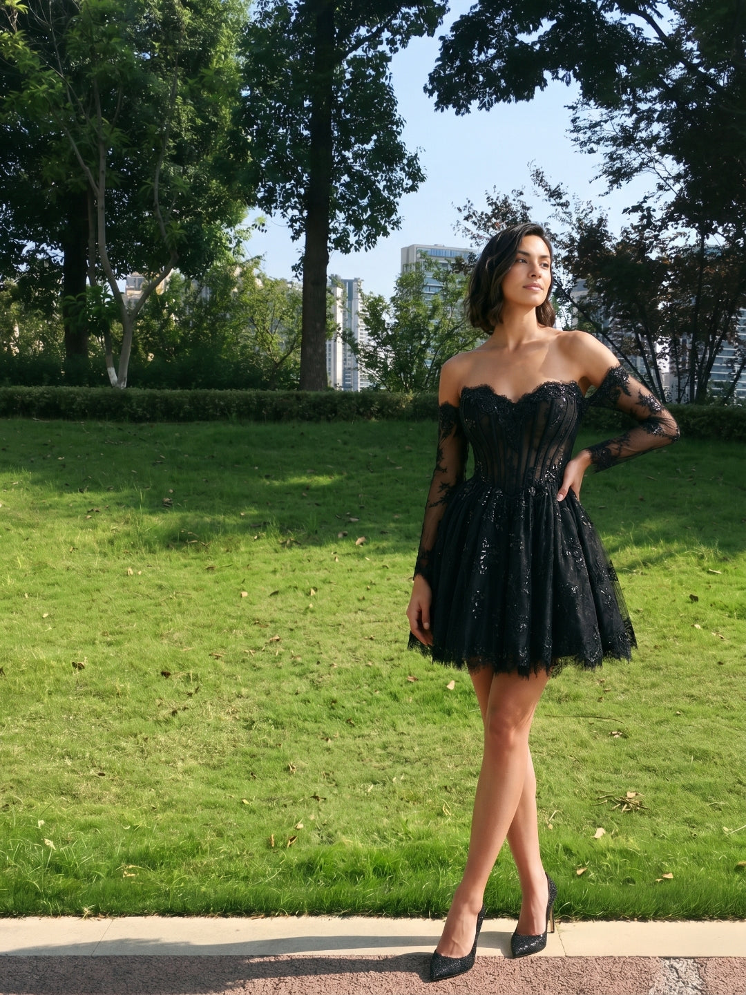 Black Lace A-Line Sweetheart Short Homecoming Dress with Sequins - Curvevia