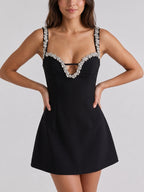 Black Matte Satin A-Line Sweetheart Backless Short Homecoming Dress with Beading - Curvevia