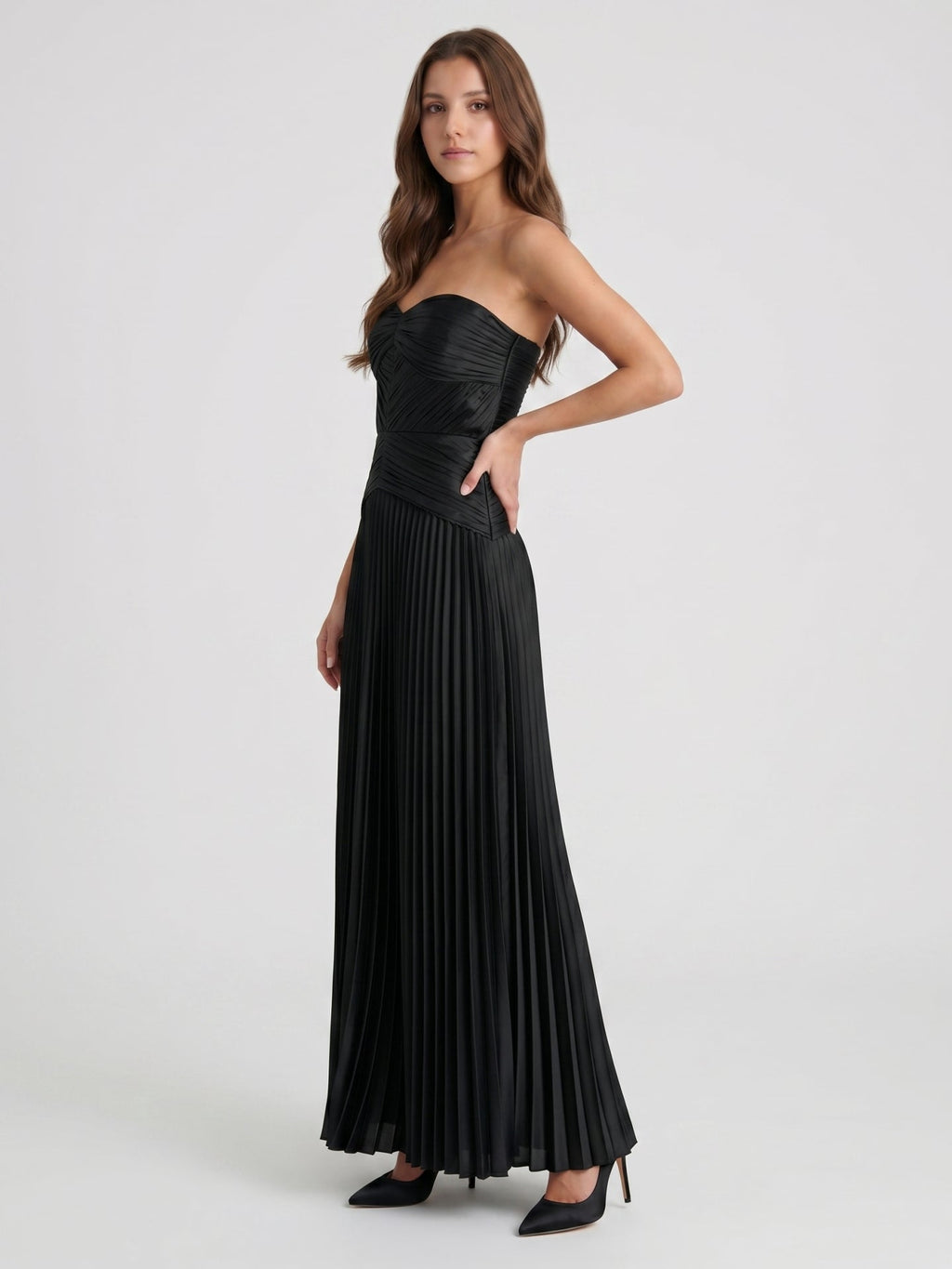 Black Satin A-Line Straight Neck Backless Floor-Length Pleated Bridesmaid Dress - Curvevia