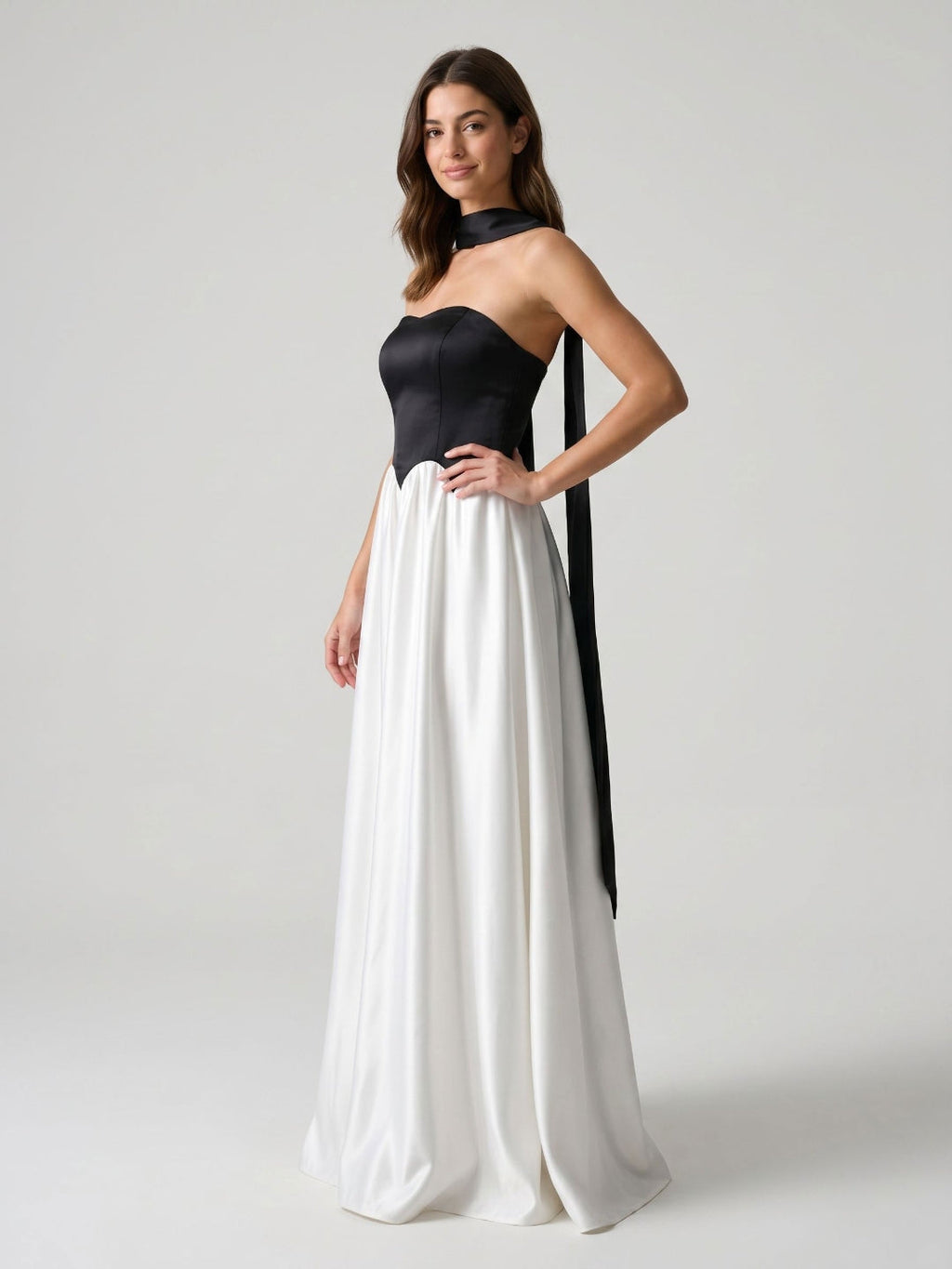 Black Satin A-Line Sweetheart Back Zip Floor-Length Dress - Curvevia