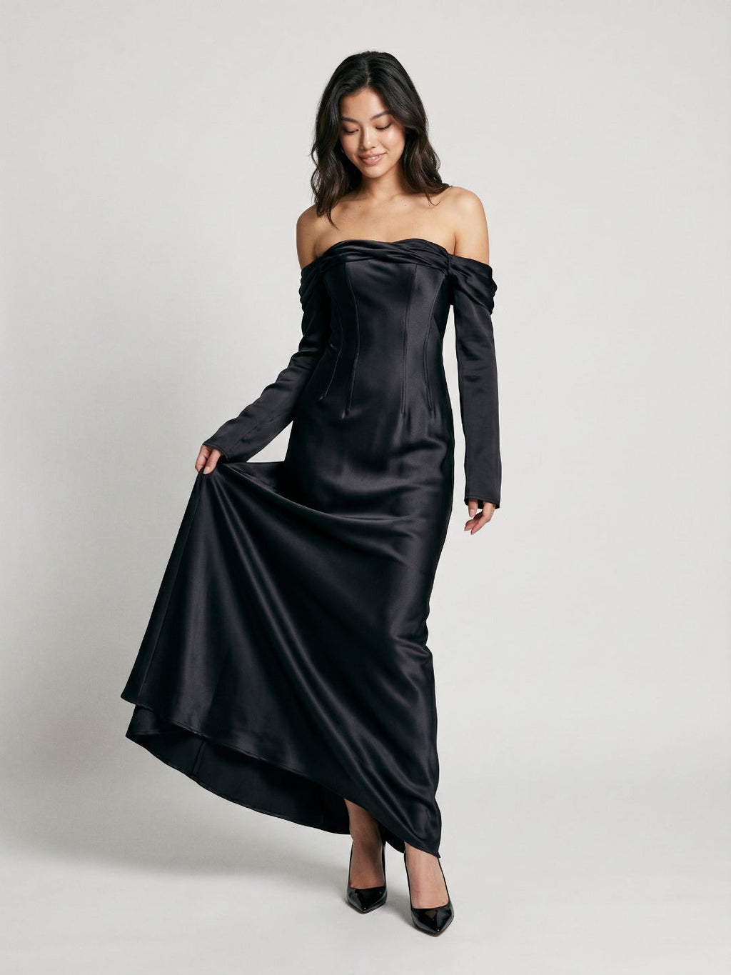 Black Satin Sheath Cowl Neck Backless Floor-Length Formal Dress with Pleating - Curvevia