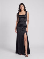 Black Satin Sheath Square Neck Backless Floor-Length Bridesmaid Dress - Curvevia
