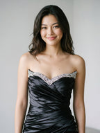Black Satin Sheath Sweetheart Back Zip Short Homecoming Dress with Beading - Curvevia