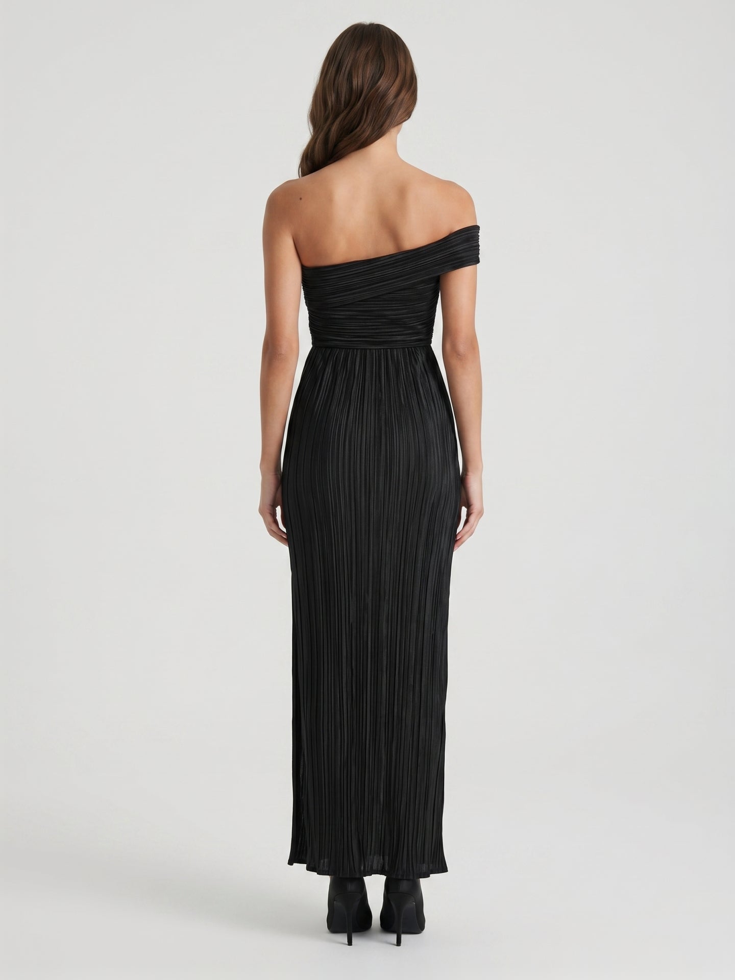 Black Stretch Knit Column Off-the-Shoulder Backless Floor-Length Pleated Bridesmaid Dress - Curvevia