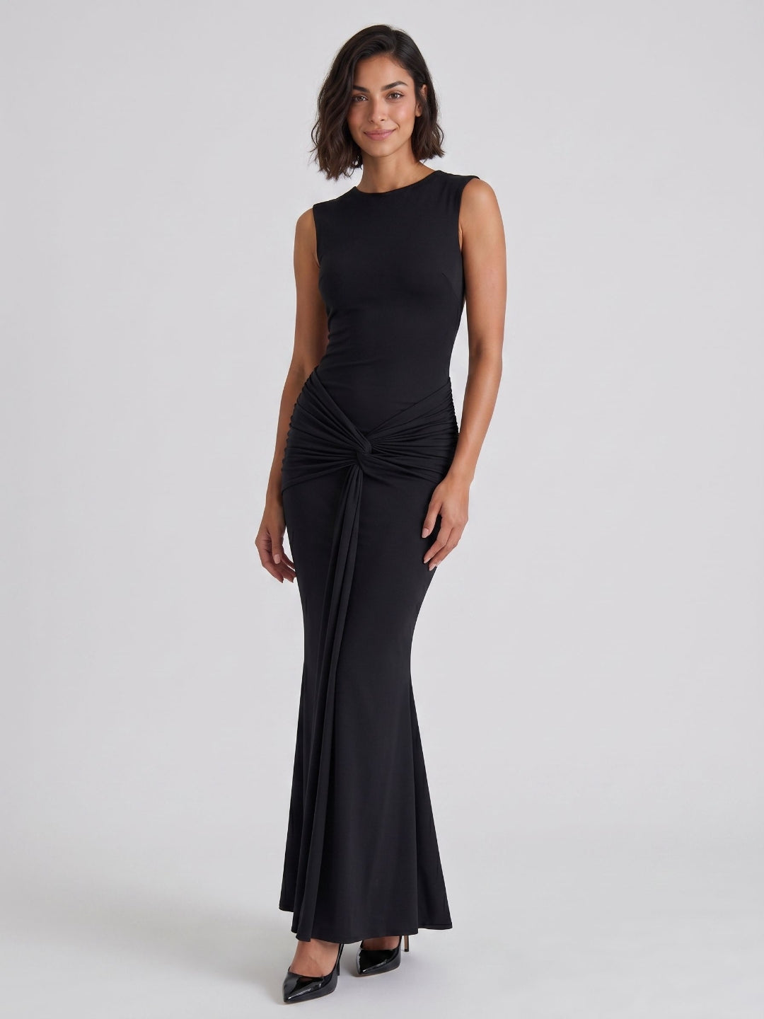 Black Stretch Knit Sheath Scoop Neck Backless Floor-Length Formal Dress with Pleating - Curvevia