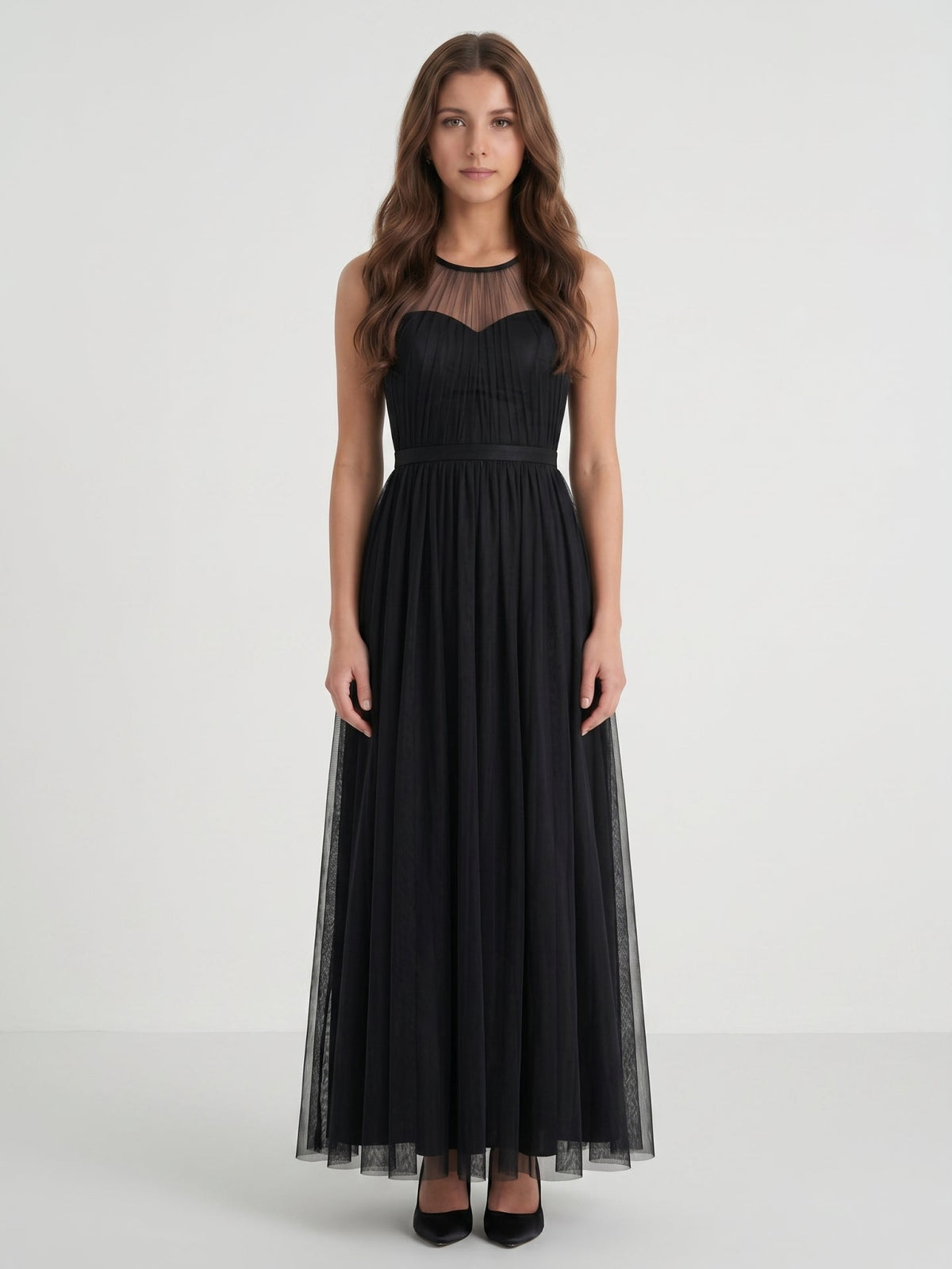 Black Tulle A-Line Halter Keyhole Back Floor-Length Pleated Bridesmaid Dress - Curvevia