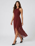 Burgundy Chiffon Sheath Halter Back Zip Knee-Length Bridesmaid Dress with Pleats - Curvevia