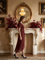 Burgundy Chiffon Sheath V-Neck Back Zip Knee-Length Bridesmaid Dress with Pleats - Curvevia