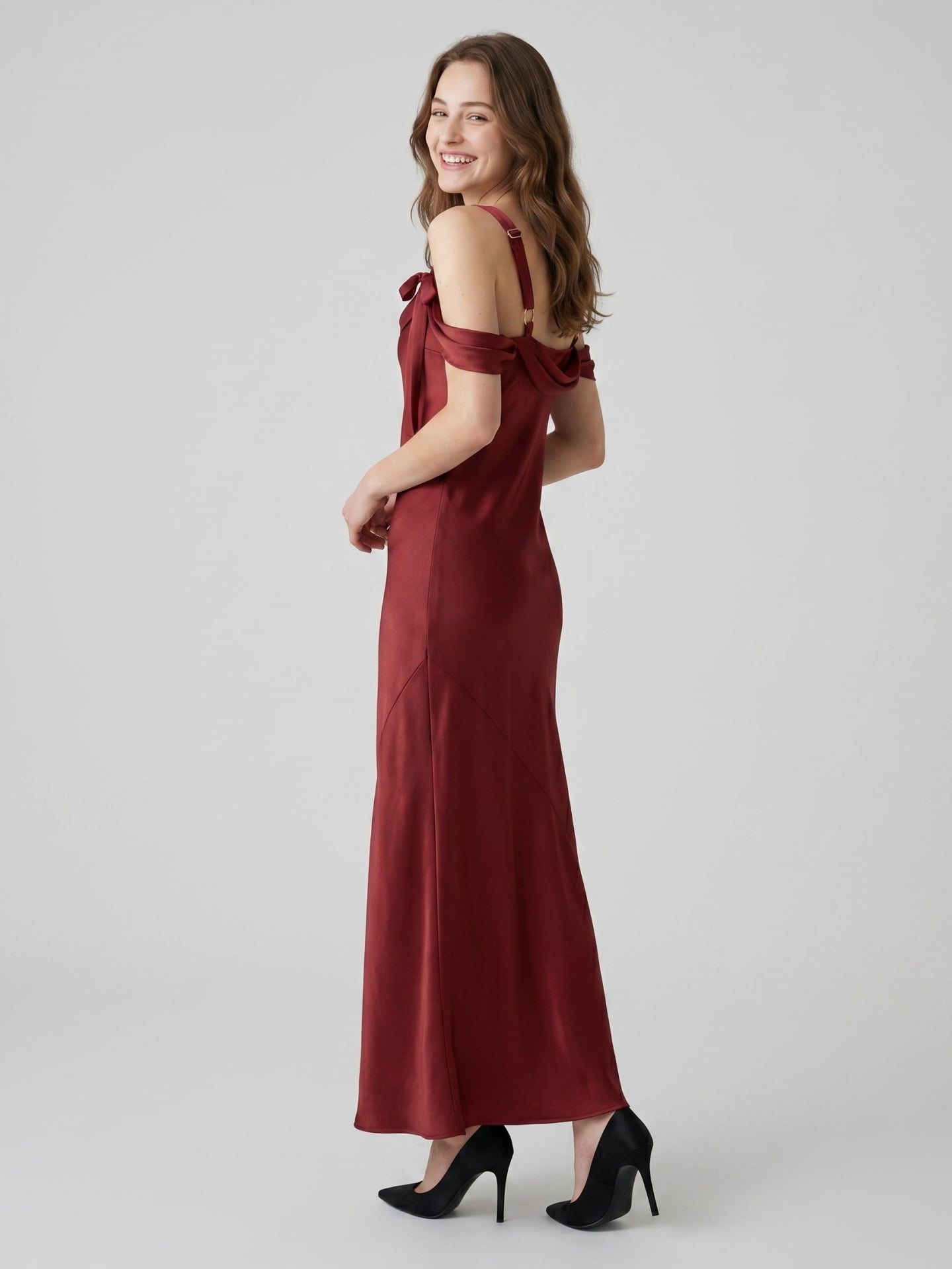 Burgundy Satin Sheath Cowl Neck Lace-up Floor-Length Bridesmaid Dress with Bow - Curvevia