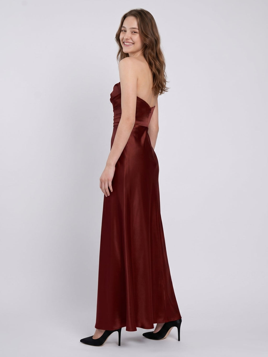 Burgundy Satin Sheath Straight Neck Backless Ankle-Length Bridesmaid Dress with Pleats - Curvevia