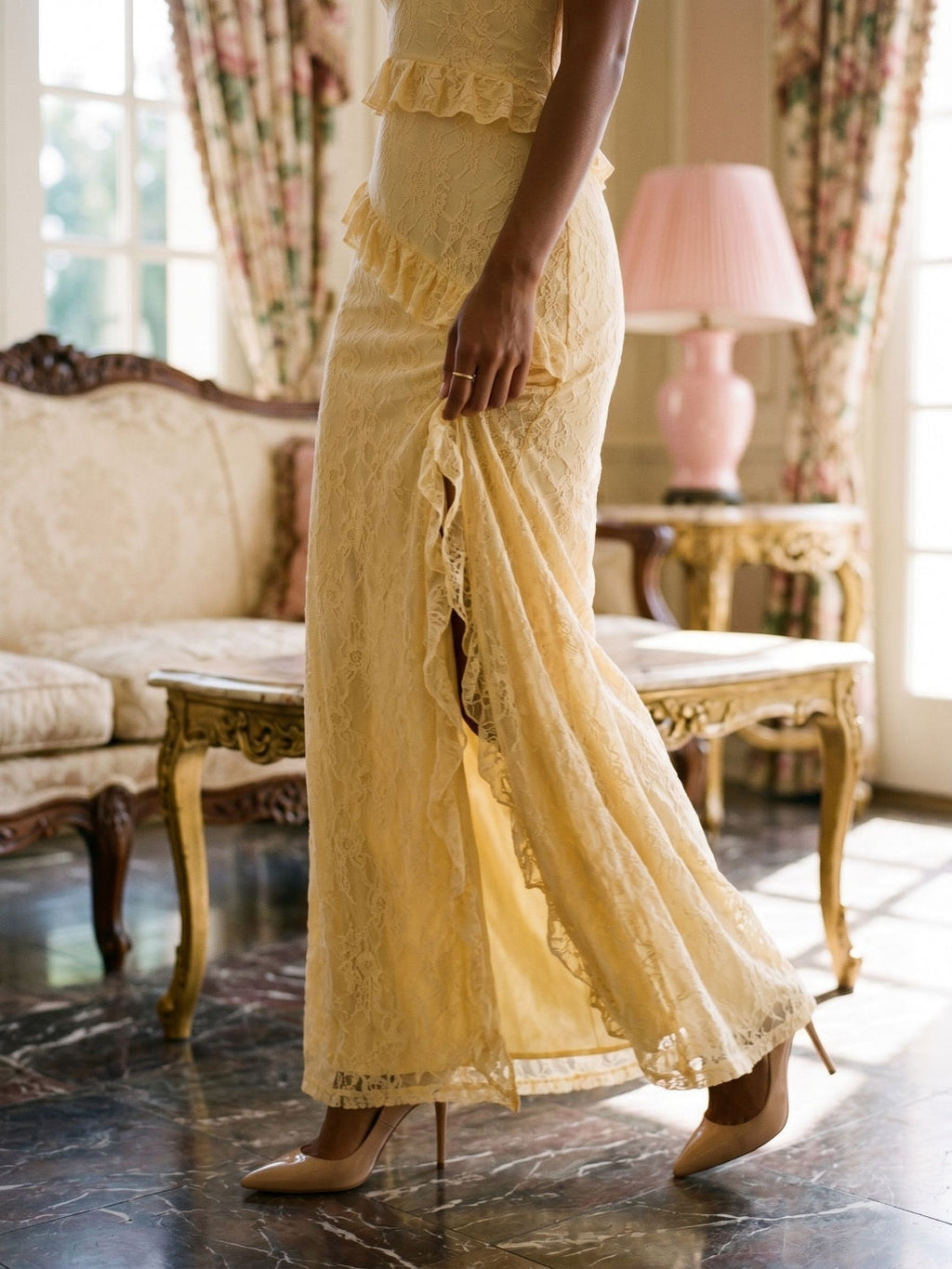 Butter Lace Sheath Square Neck Floor-Length Evening Dress - Curvevia