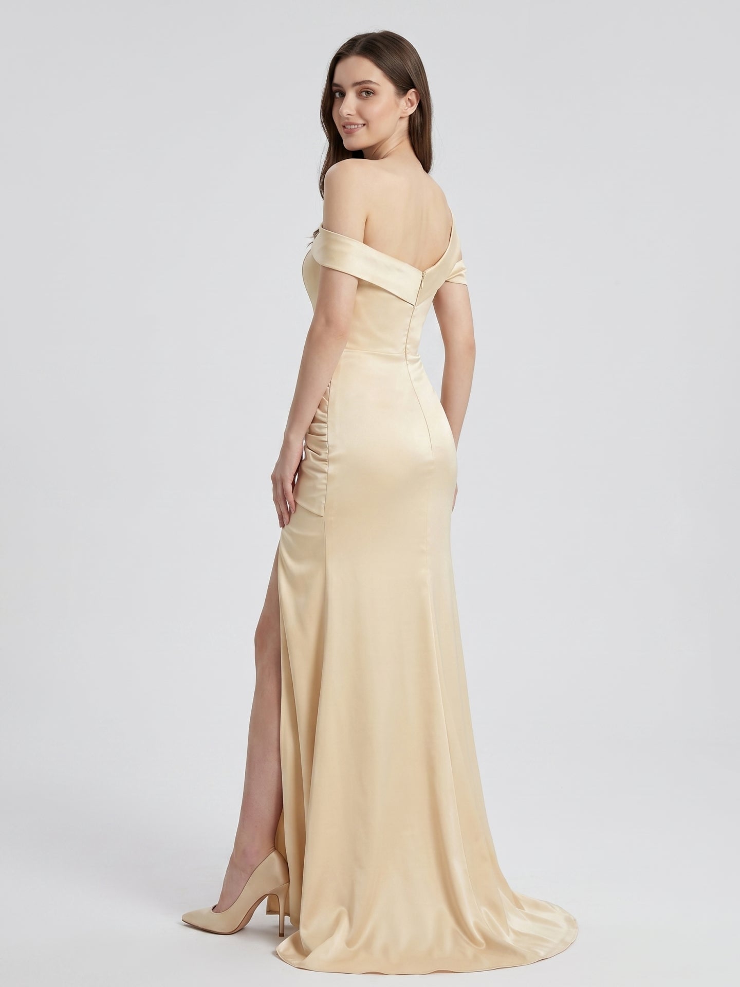 Champagne Satin Mermaid Off-Shoulder Zip-Back Floor-Length Bridesmaid Dress with Pleats - Curvevia