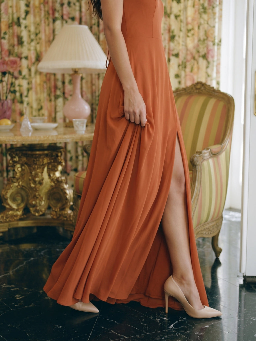 Cinnamon Chiffon A-Line V-Neck Lace-Up Floor-Length Bridesmaid Dress with Pleats - Curvevia