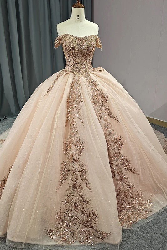 Classic Organza with Embroidery Cap Sleeve Sequined Quinceanera Dresses - Curvevia