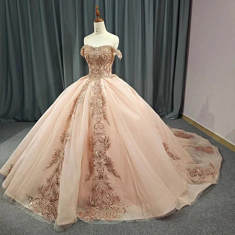 Classic Organza with Embroidery Cap Sleeve Sequined Quinceanera Dresses - Curvevia