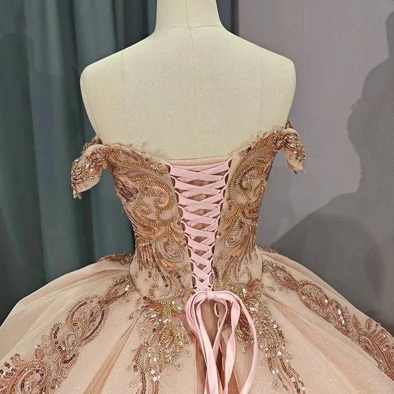 Classic Organza with Embroidery Cap Sleeve Sequined Quinceanera Dresses - Curvevia