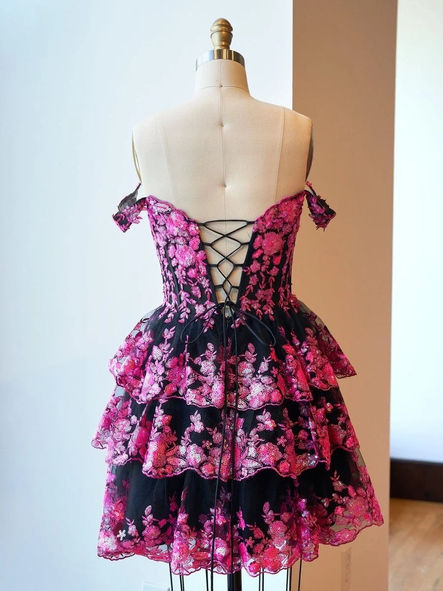 Navy Blue A-Line Sweetheart Tiered Short Homecoming Dresses - Curvevia