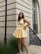 Daffodil Satin A-Line Halter Neckline Backless Short Homecoming Dress with Bow - Curvevia