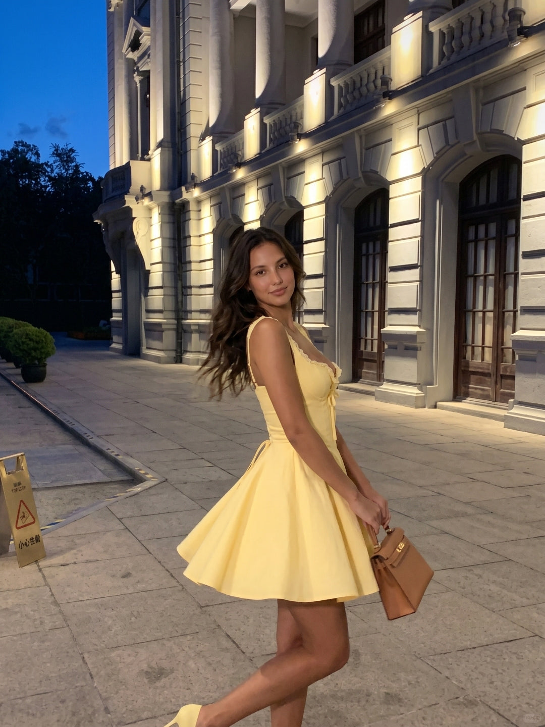 Daffodil Satin A-Line Sweetheart Criss-Cross Straps Short Homecoming Dress with Pleating - Curvevia