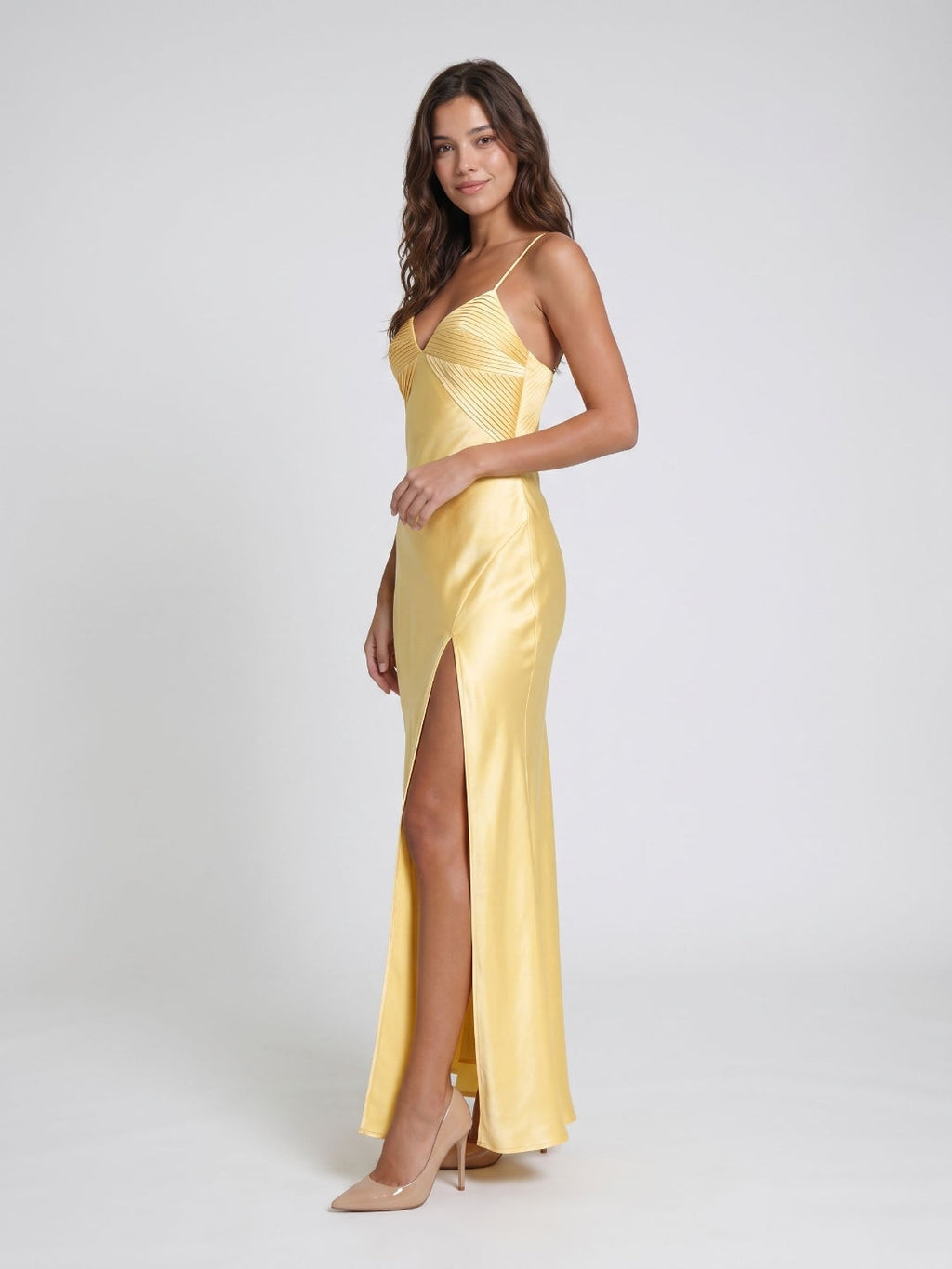 Daffodil Satin Sheath Sweetheart Back Zip Floor-Length Evening Dress - Curvevia