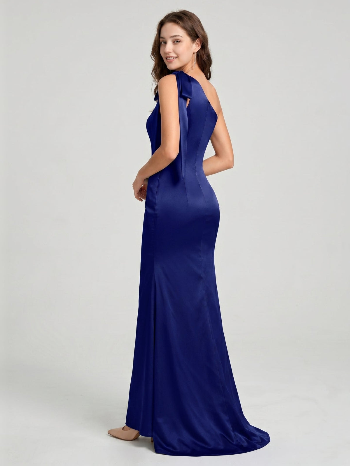 Dark Navy Satin Mermaid One Shoulder Side Zip Floor-Length Bridesmaid Dress with Bow - Curvevia