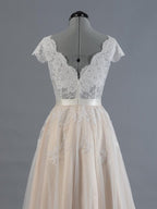Cap Sleeve V-Neck Lace Tulle Wedding Dress With Zipper Back - Curvevia