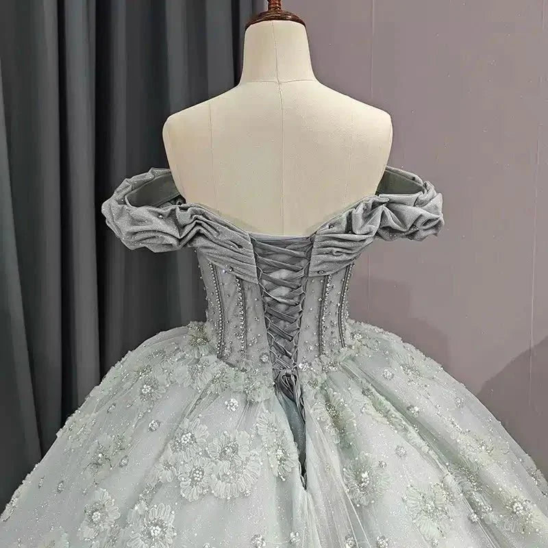 Quinceanera Dress Elegant Grey Quinceanera Dresses Sweetheart Sleeveless Ball Gown Party Dresses - Curvevia