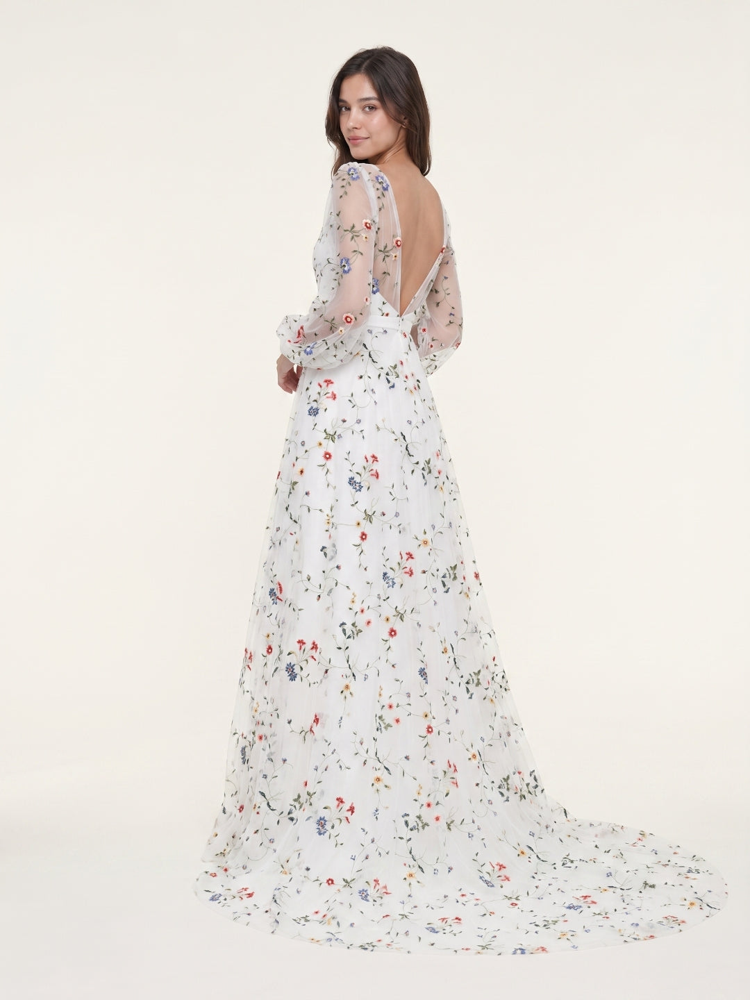 Ethereal White Tulle A-Line V-Neck V-Back Floor-Length Mother of the Bride Dress - Curvevia