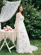 Ethereal White Tulle A-Line V-Neck V-Back Floor-Length Mother of the Bride Dress - Curvevia