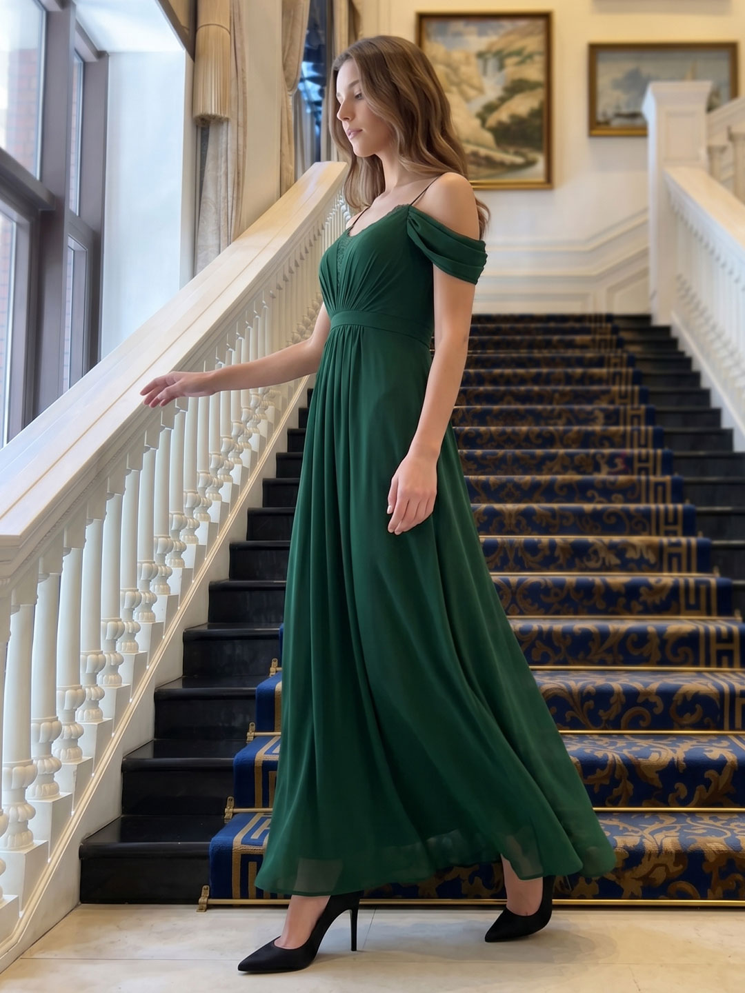 Forest Green Chiffon A-Line Sweetheart Backless Floor-Length Pleated Bridesmaid Dress - Curvevia