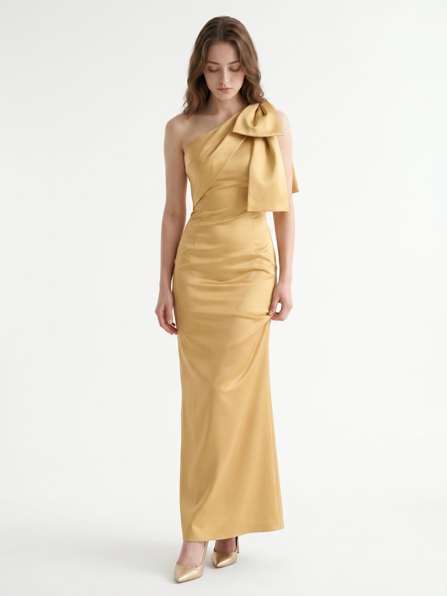 Gold Satin column One-Shoulder Side-Zip Floor-Length Bridesmaid Dress with Bow - Curvevia