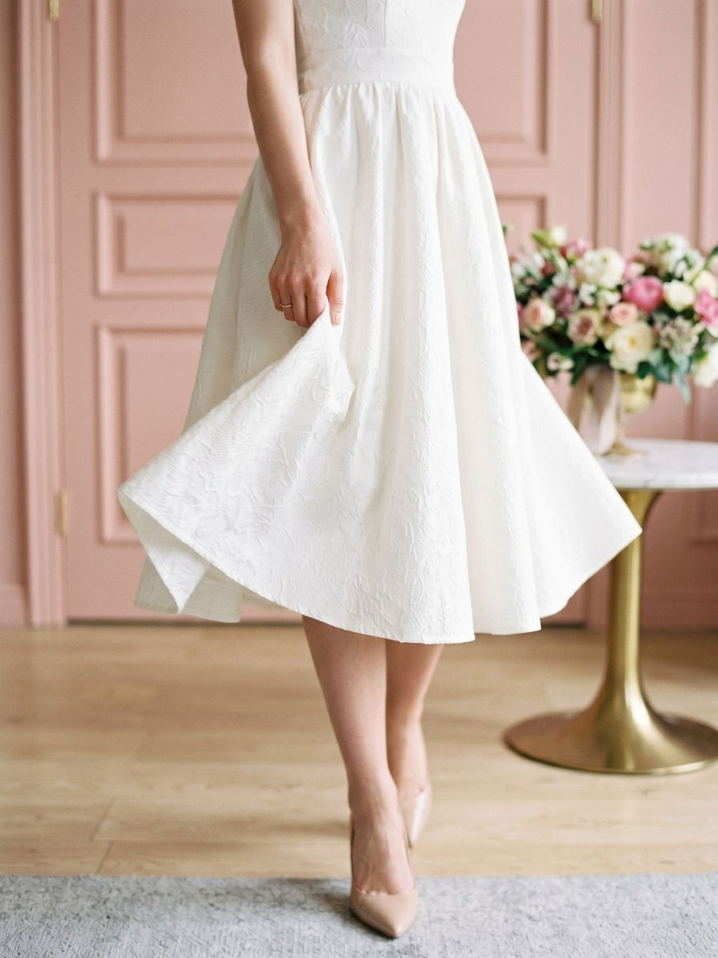 Ivory Jacquard A-Line Scoop Neck Back Zip Tea-Length Dress with Bow - Curvevia