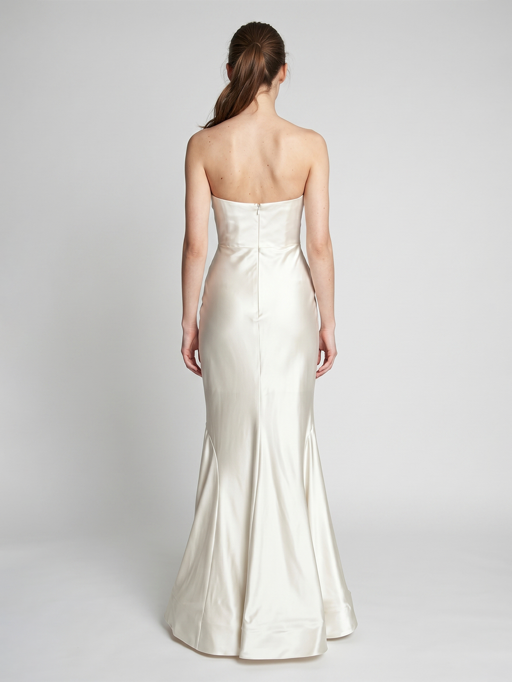 Ivory Satin Mermaid Sweetheart Backless Floor-Length Bridesmaid Dress with Pleated Trim - Curvevia