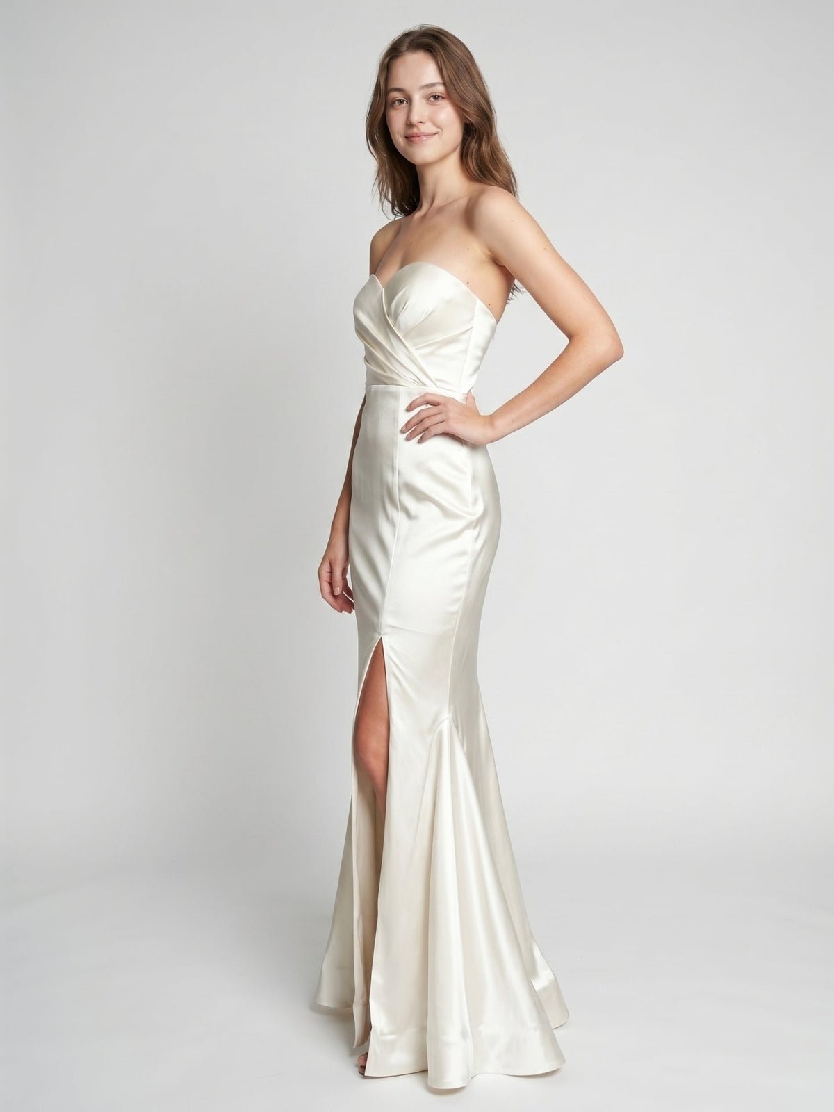 Ivory Satin Mermaid Sweetheart Backless Floor-Length Bridesmaid Dress with Pleated Trim - Curvevia