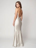Ivory Satin Sheath V-Neck Backless Floor-Length Bridesmaid Dress with Pleated Detail - Curvevia