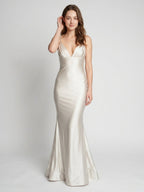 Ivory Satin Sheath V-Neck Backless Floor-Length Bridesmaid Dress with Pleated Detail - Curvevia