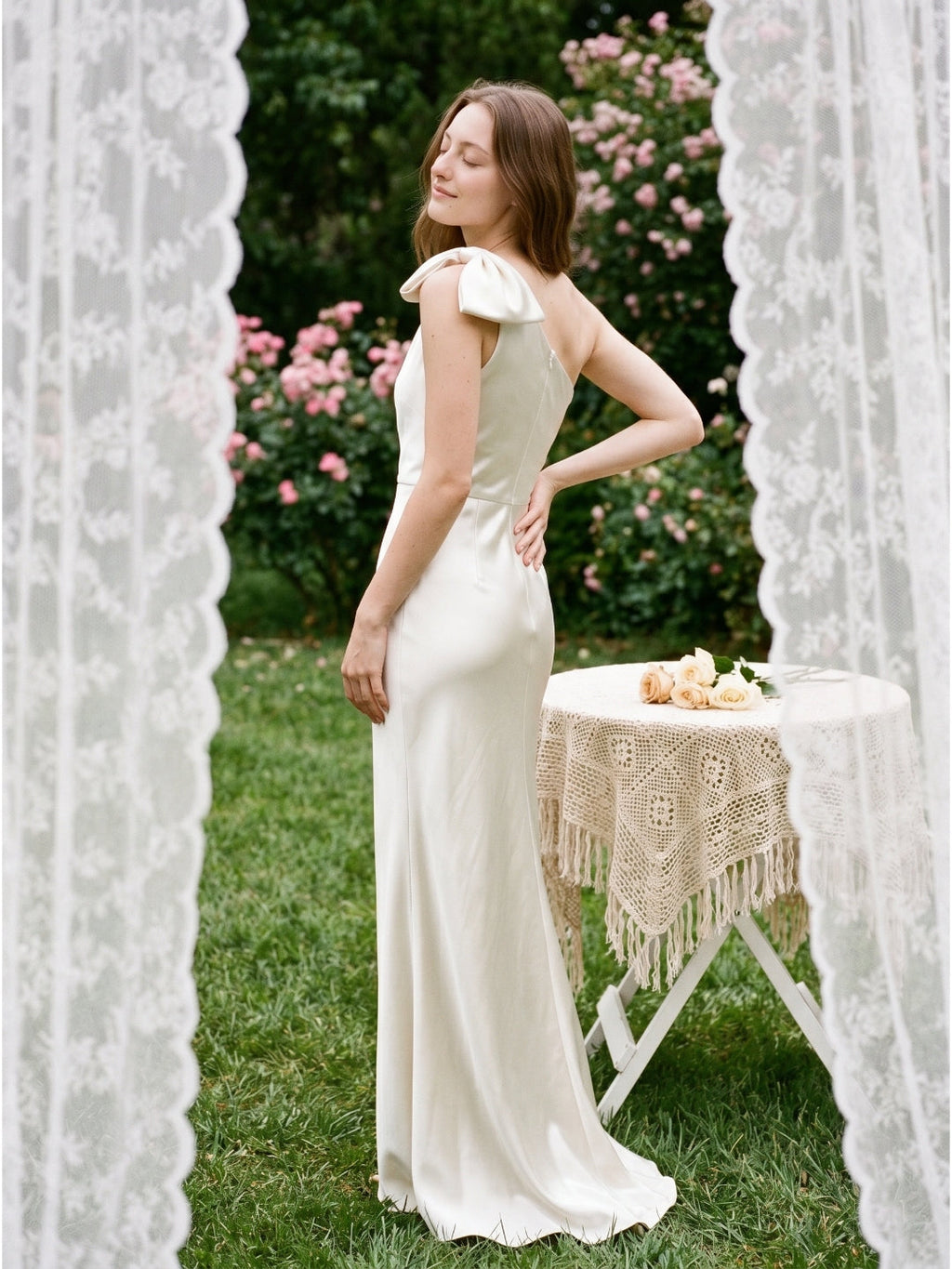 Ivory Satin Trumpet One Shoulder Back Zip Floor-Length Bridesmaid Dress with Bow Detail - Curvevia